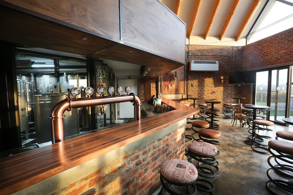 Thanda Tau Roadside Exterior foto